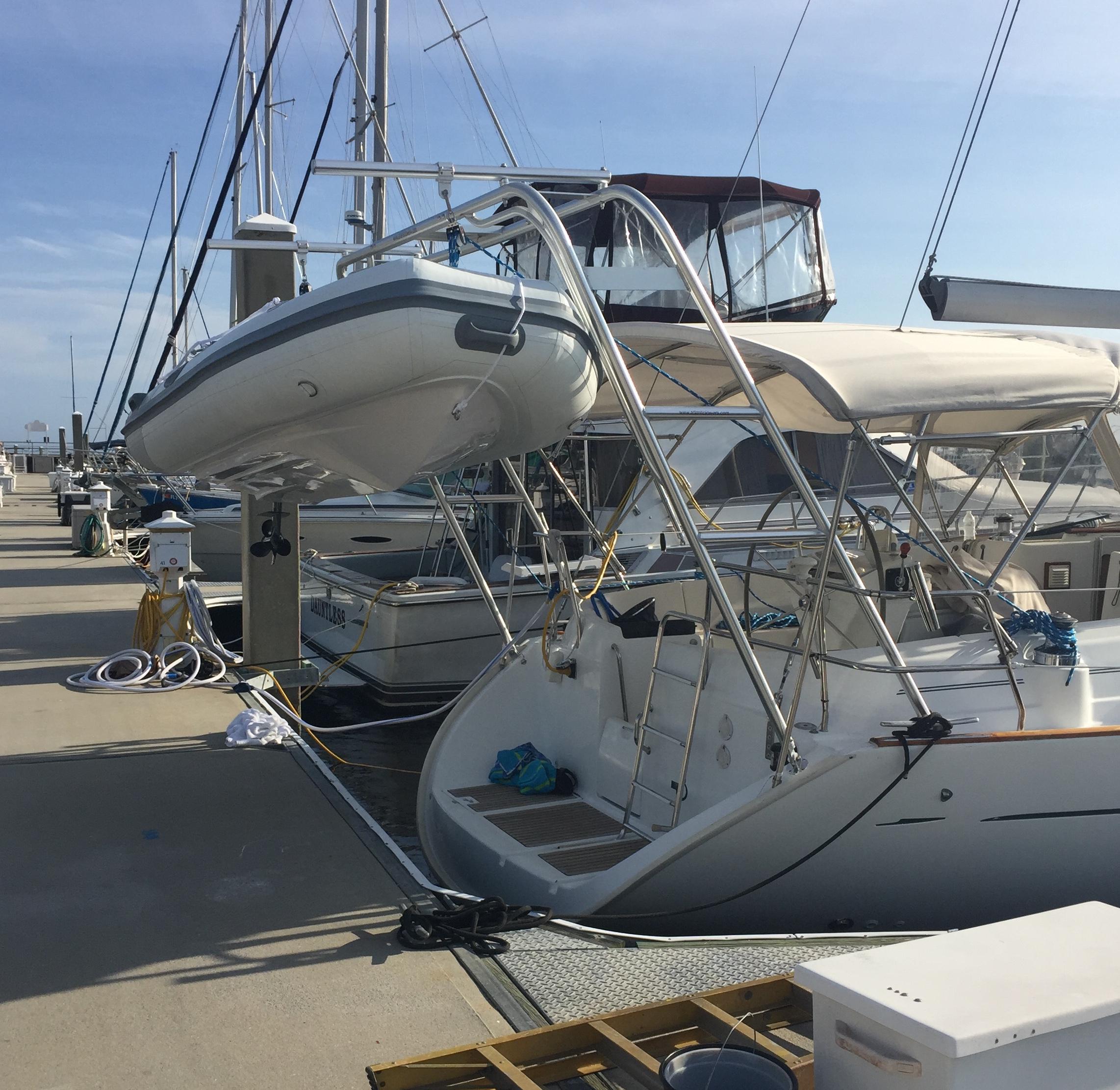 Beneteau Arch 2000 image 1