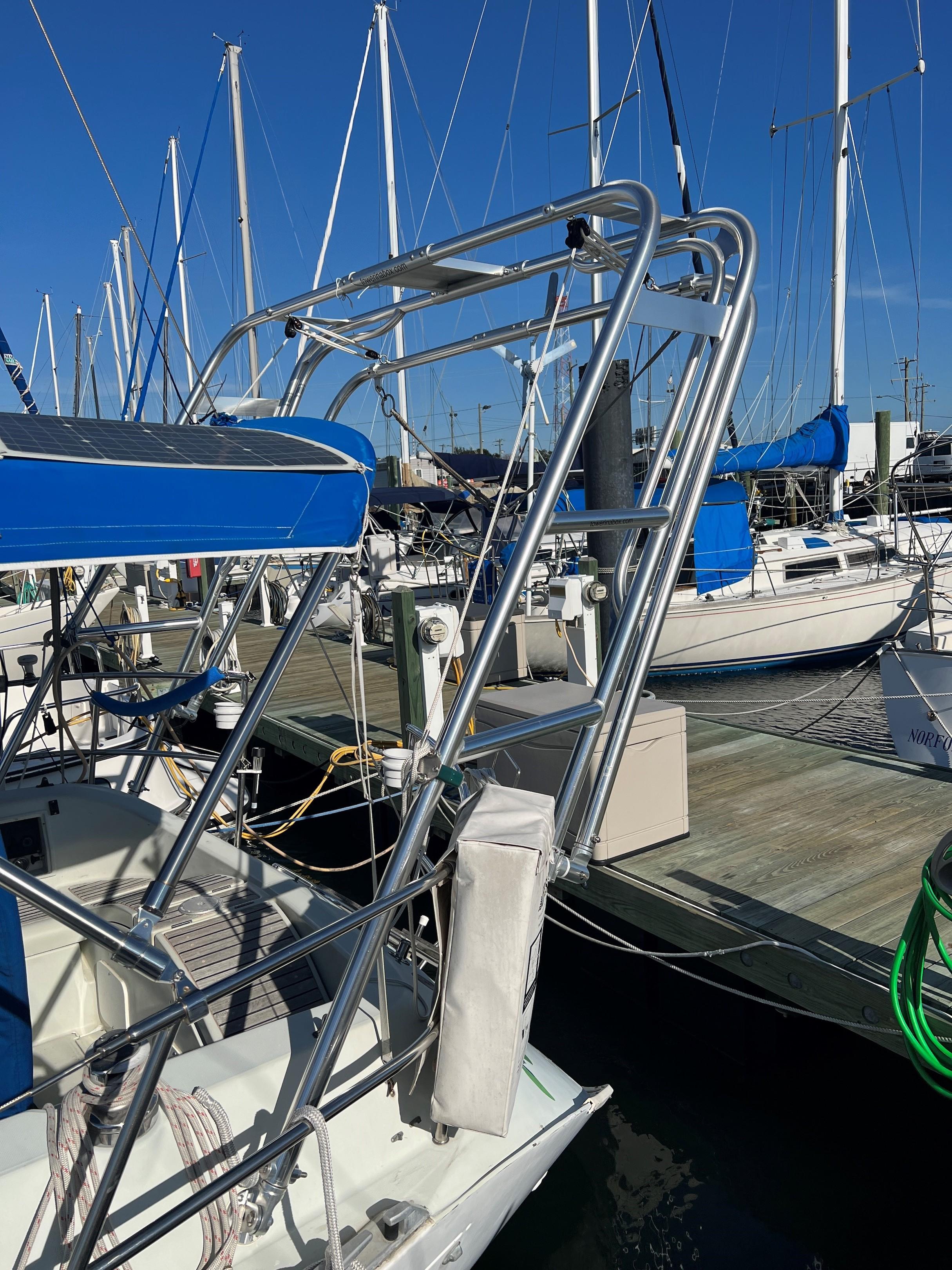 Beneteau Arch image 1