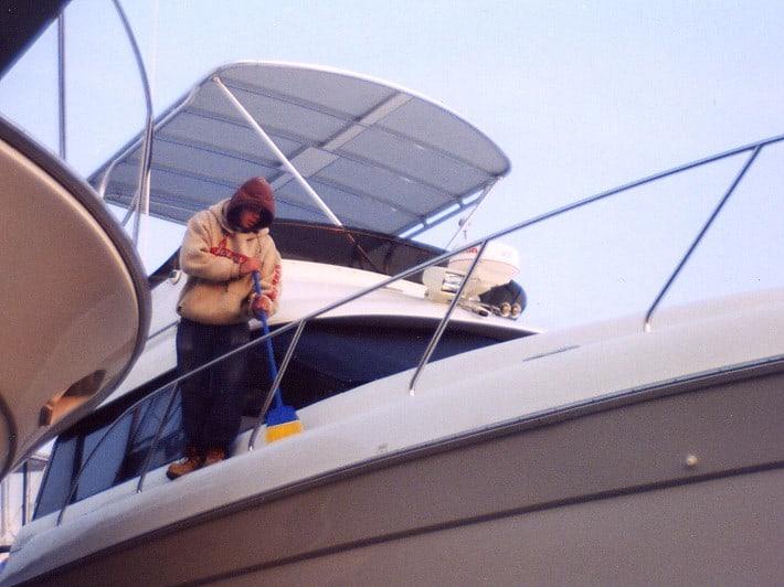 Bayliner Top image 1