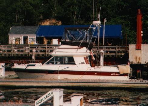 Cruisers 288/298 Villa Vee Arch 1978 image 1