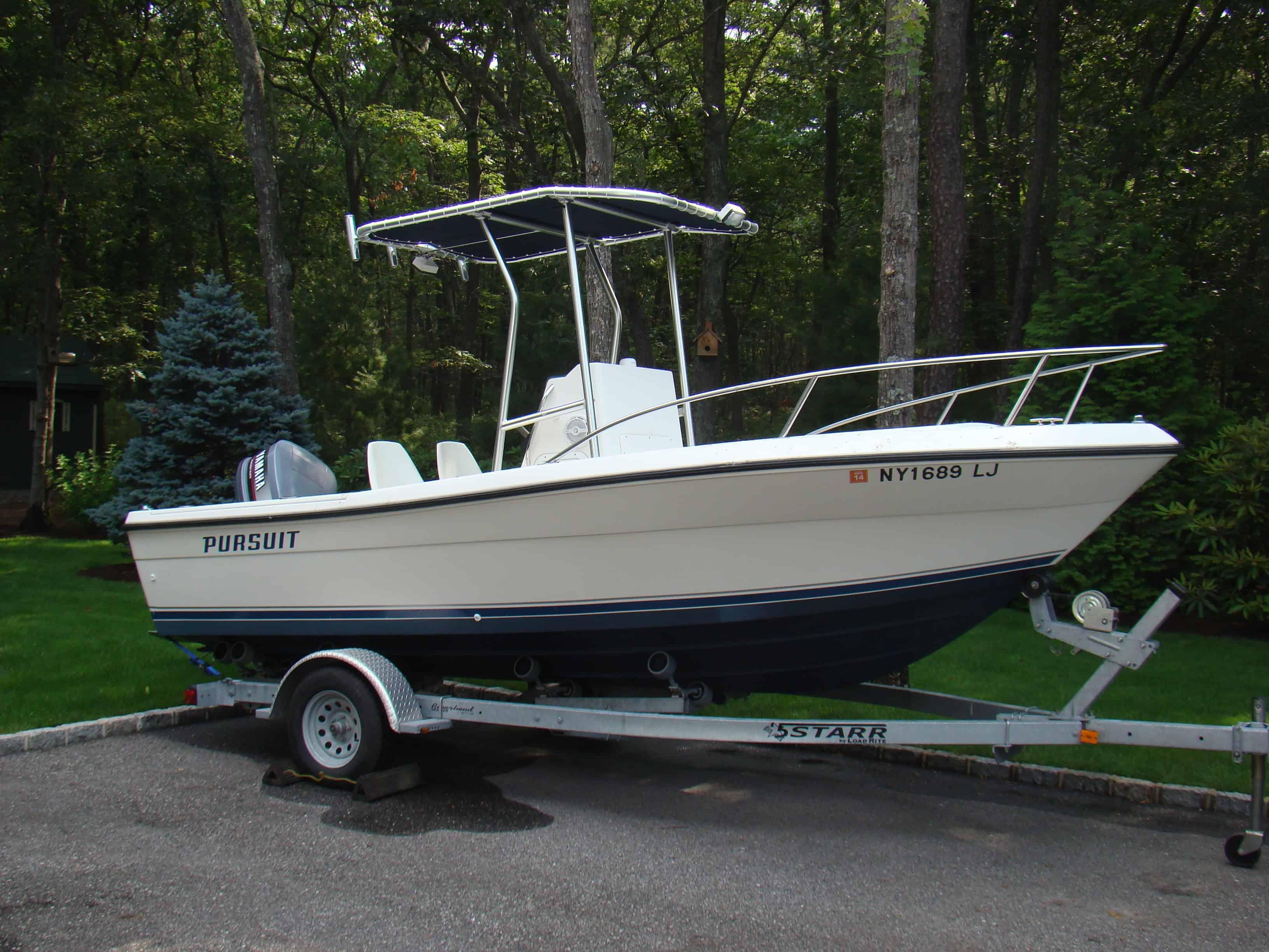 Atlantic Towers T-Top installed on a Pursuit 18 center console boat, showcasing its sleek design and functionality.