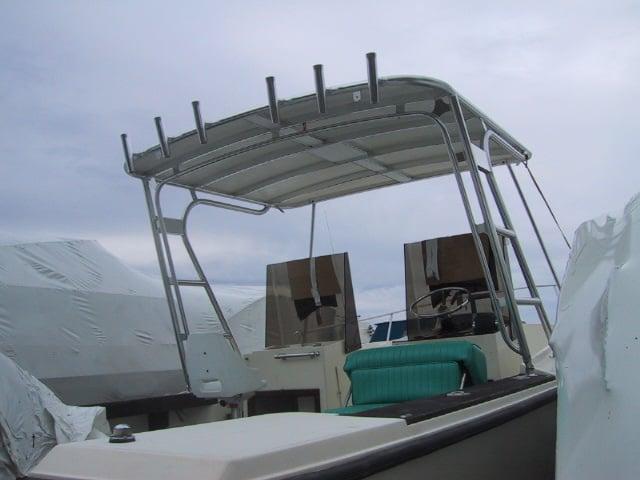 Mako 29 Dual Console Top 1985 image 1