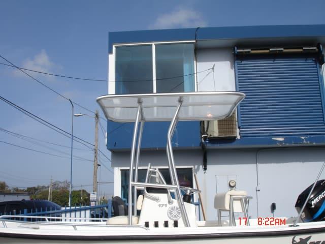 Mako T-Top 2007 image 1