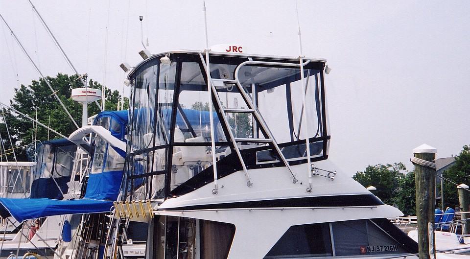 Trojan 10.8 Meter Sedan Top 1986 image 1