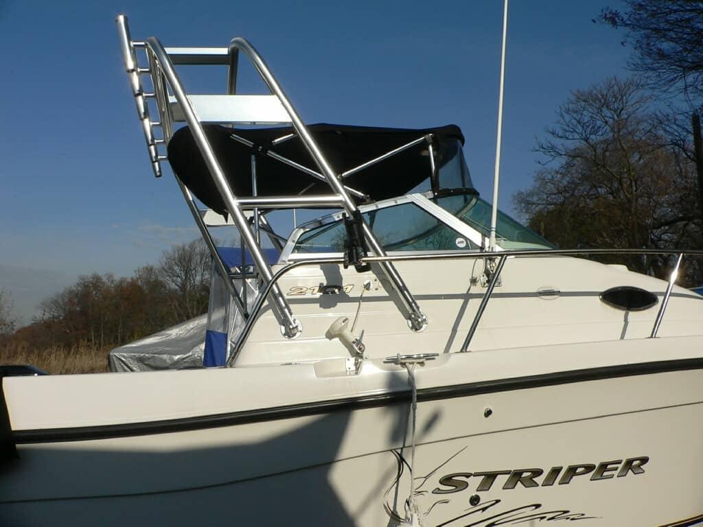 Seaswirl 2101 Walkaround Striper Arch 2001 image 1