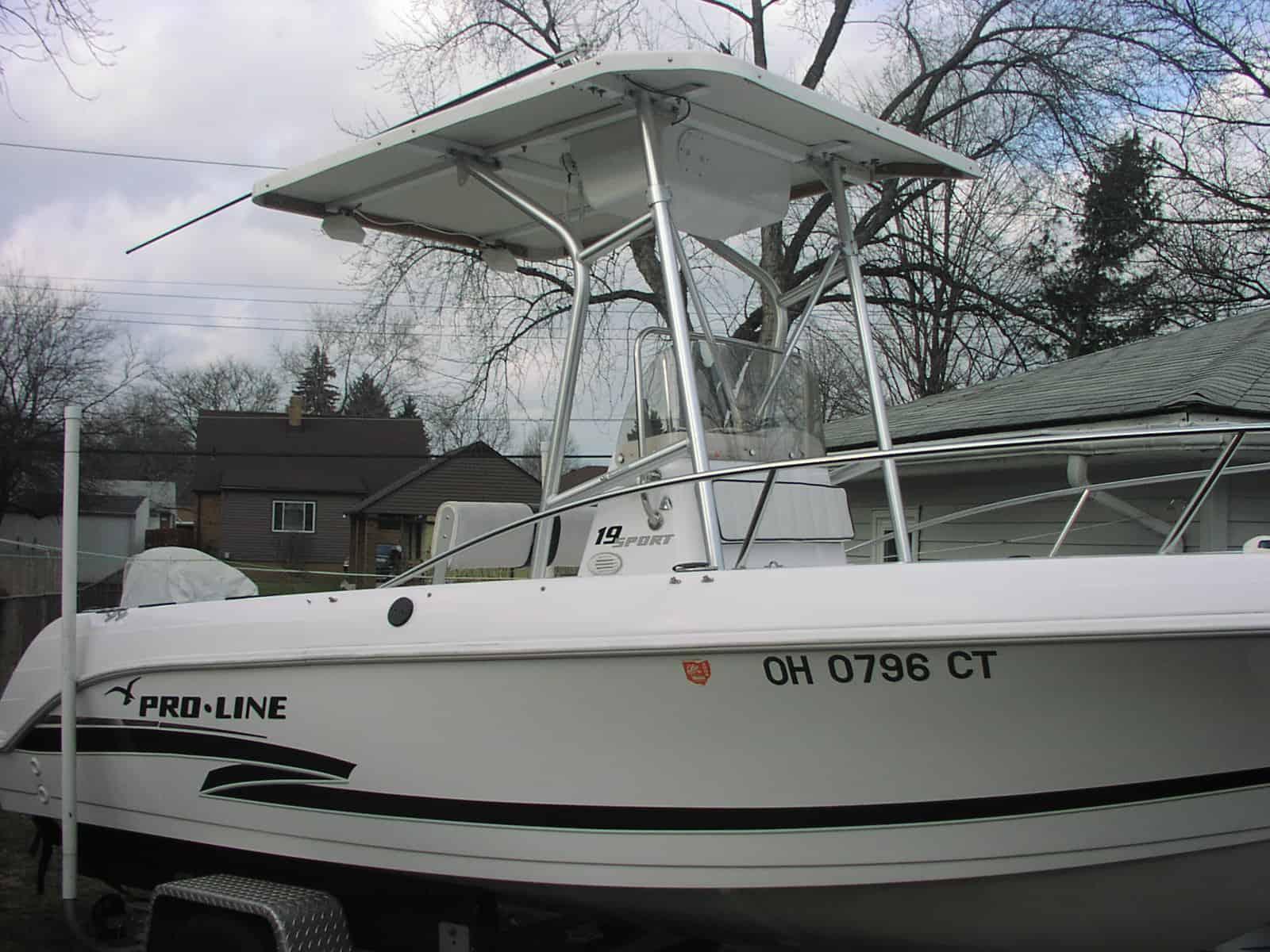 Pro Line 20 T-Top 2000 image 1
