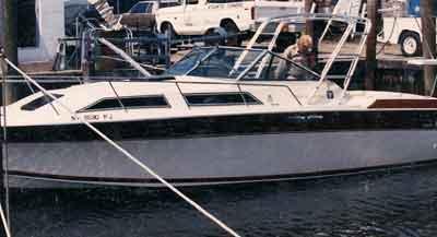 Wellcraft 288 Suncruiser 2900 Express Arch 1980 image 1