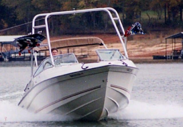 Doral Bowrider image 1