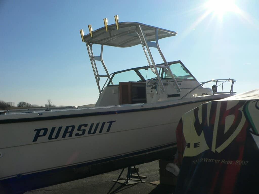 Pursuit 2550 Walkaround Top 1987 image 1