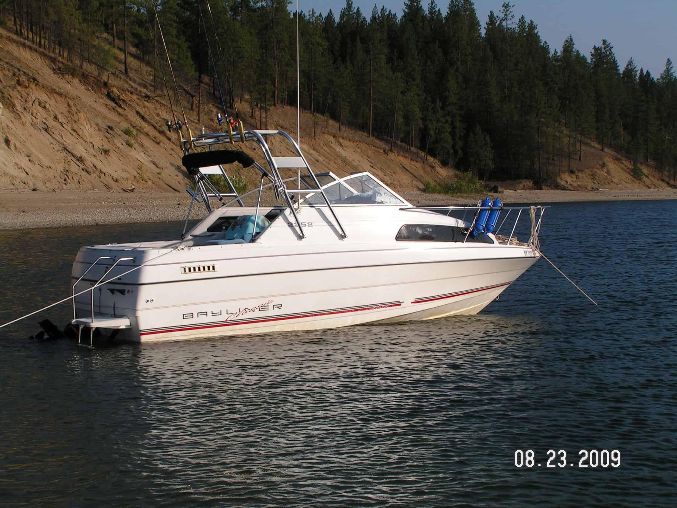 Bayliner 2252 Ciera Express Arch 1993 image 1
