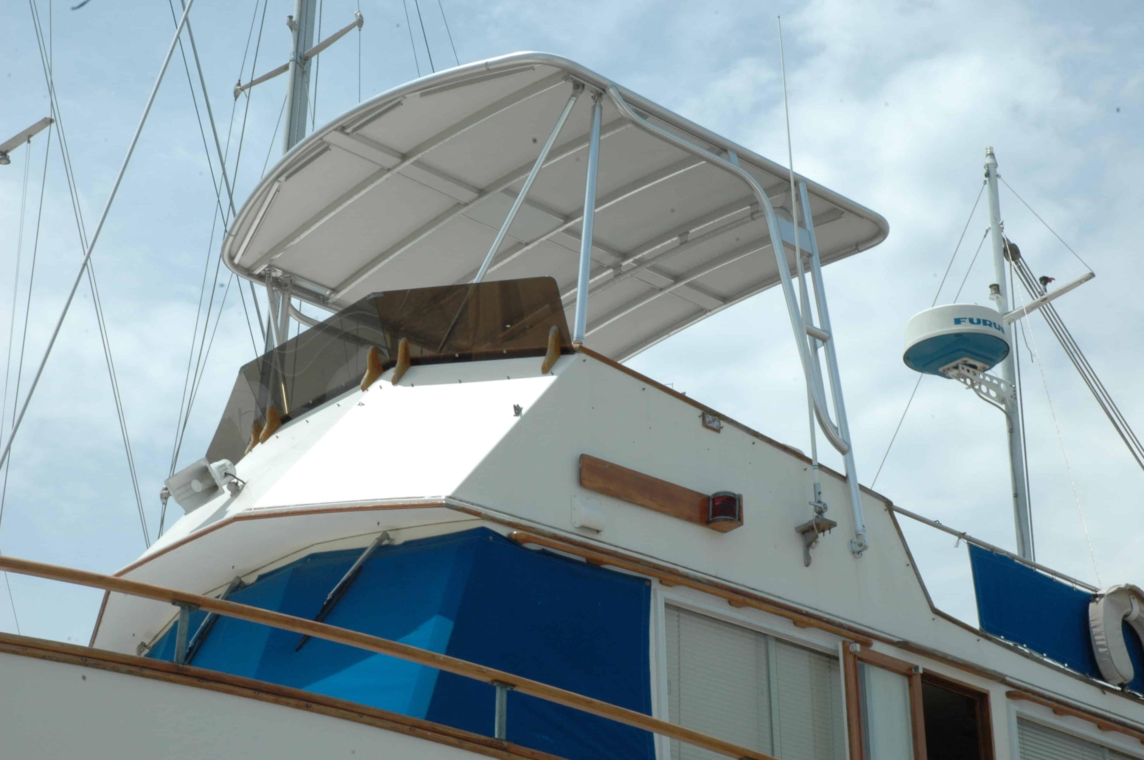 Grand Banks 42 Motor yacht Top 1987 image 1