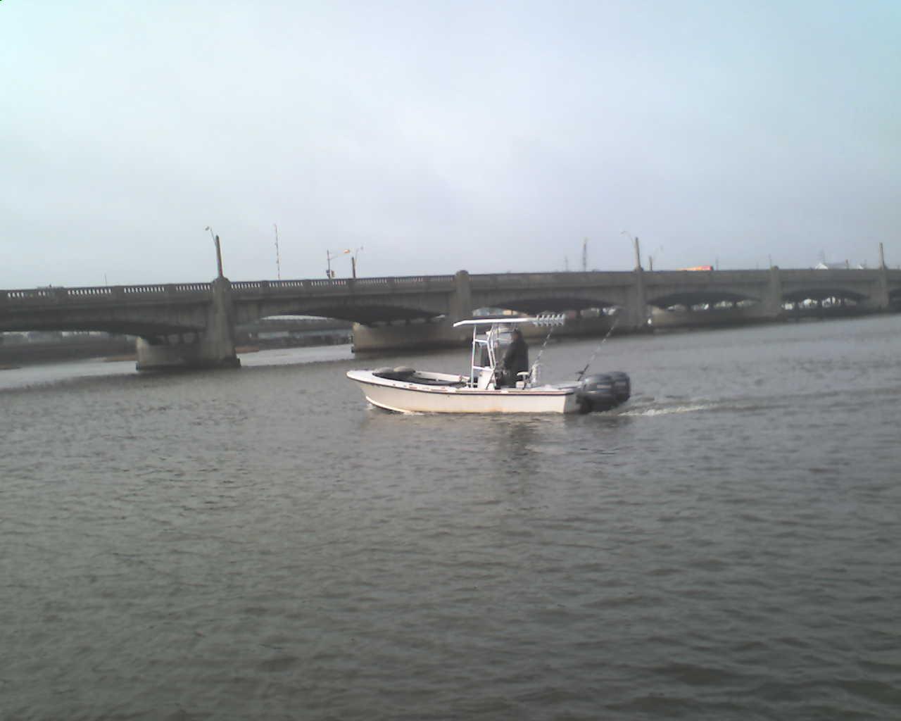 Privateer 24 T-Top 1983 image 1