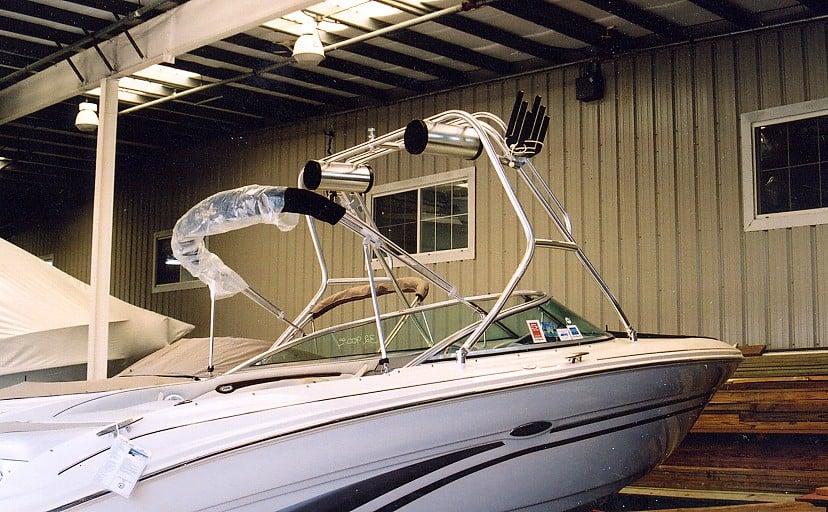 Atlantic Towers Air Tower installed on a Sea Ray 220 BR boat, showcasing its sleek metal design.