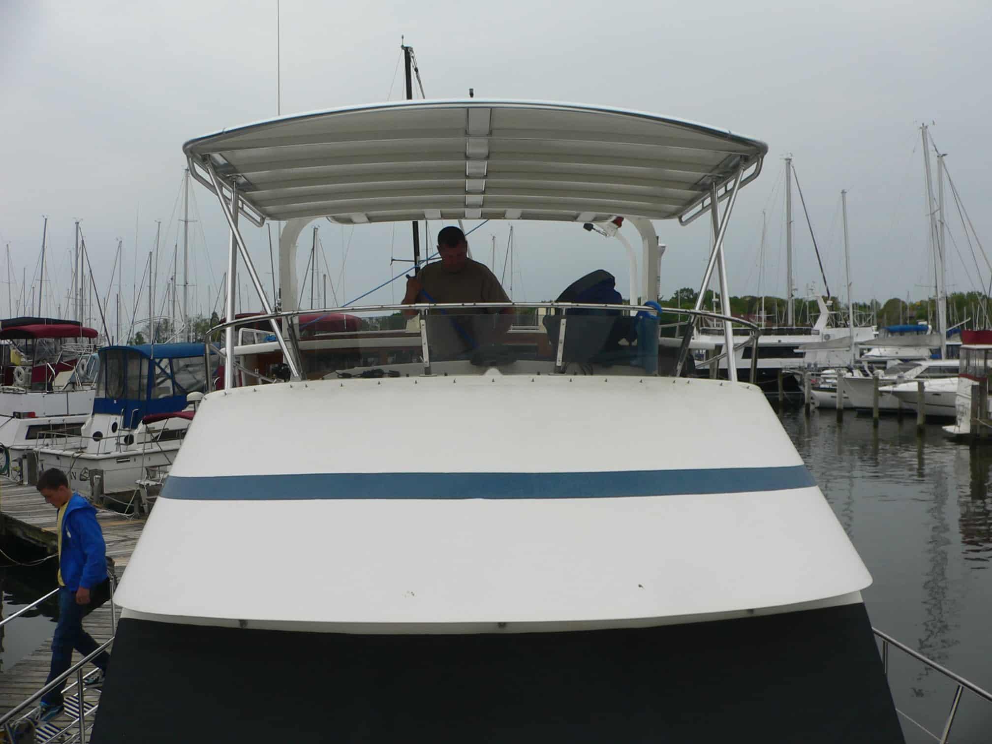 Nova/Heritage 44 Sundeck Top 1985 image 1
