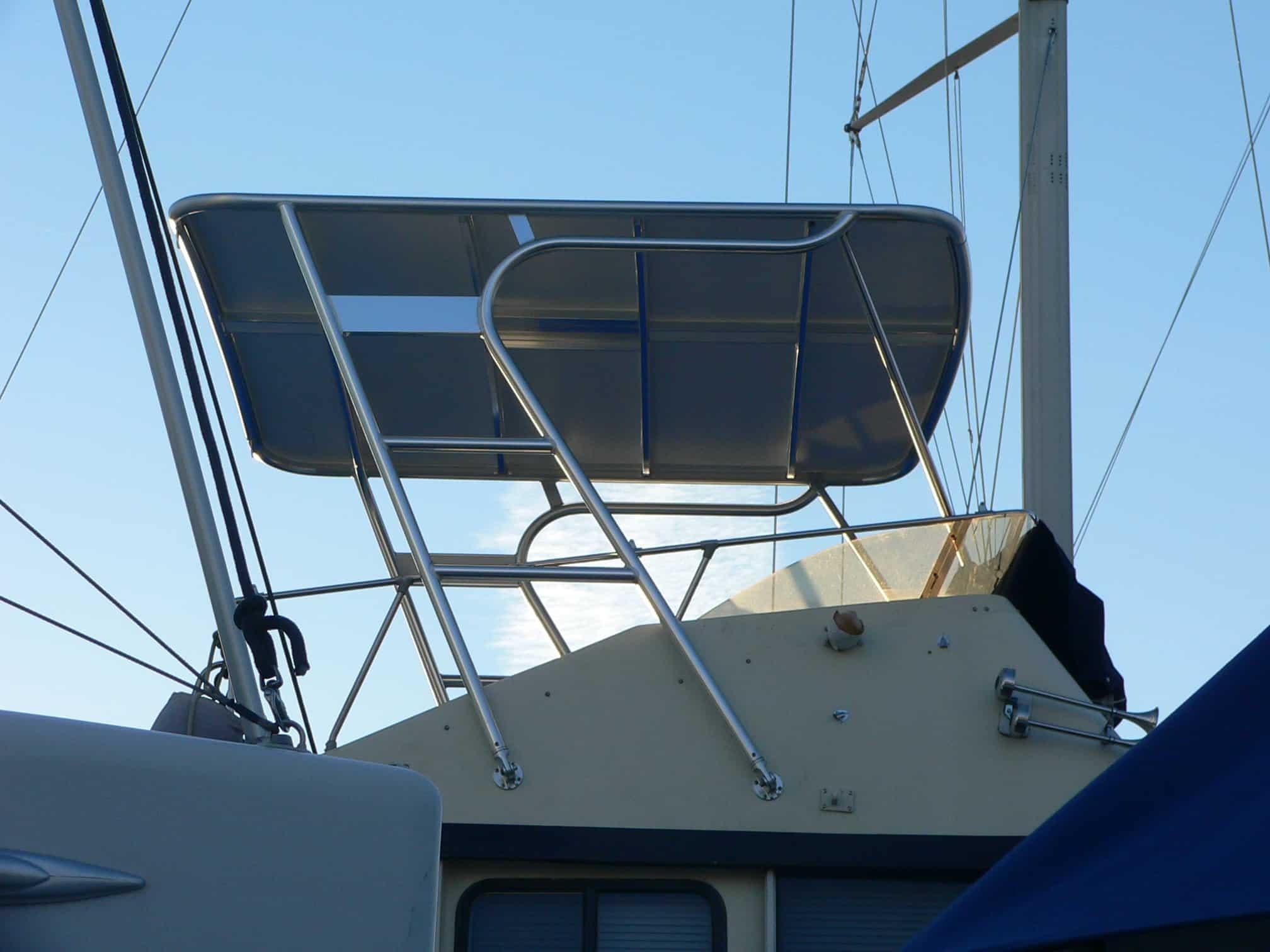 Blue Water Boats 40 Coastal Cruiser Top 1986 image 1