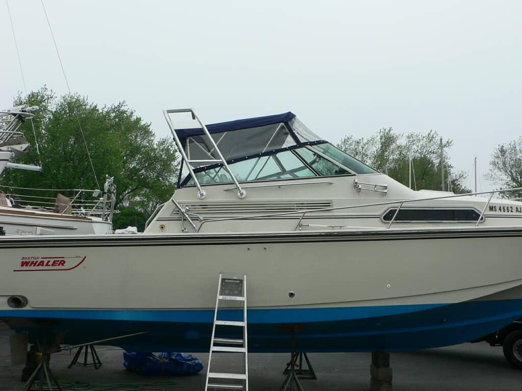 Boston Whaler 31 Sportfish Arch 1988 image 1