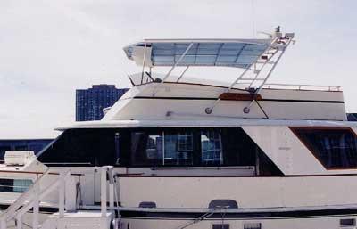 Hattaras 54 Motor yacht Top 1985 image 1