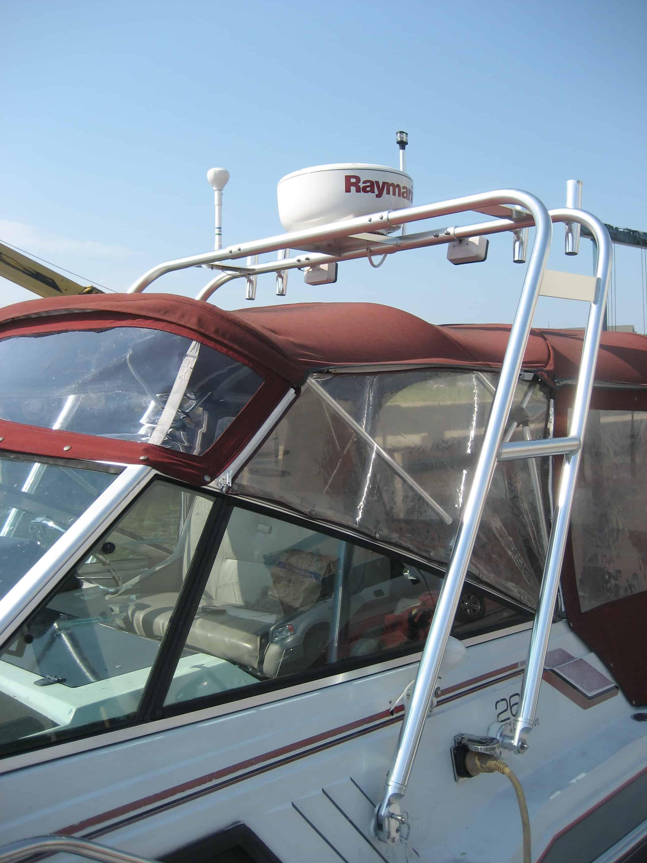 Wellcraft 260 Aft Cabin Arch image 1