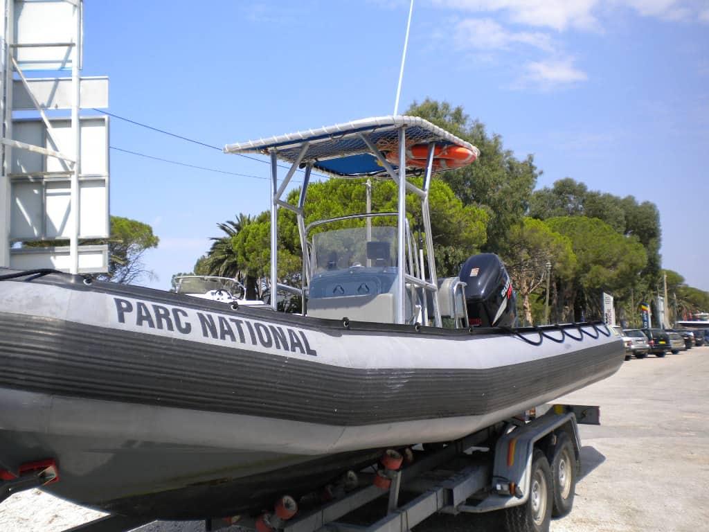 Zodiac 730 T-Top 2009 image 1