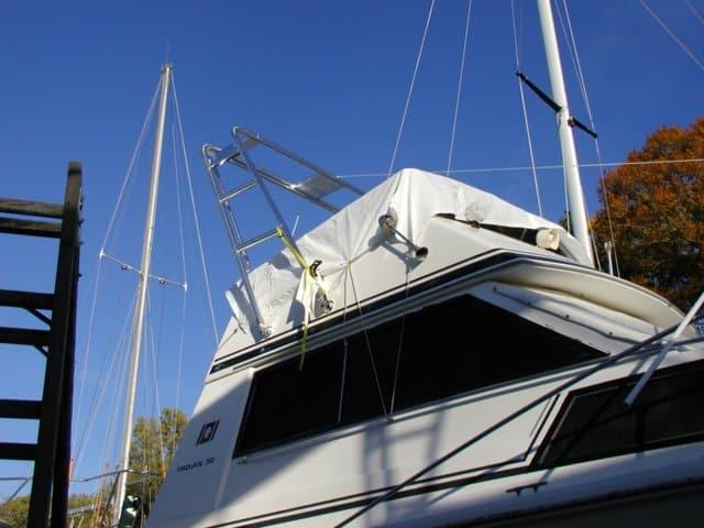 Trojan 30 Flybridge Arch 1979 image 1