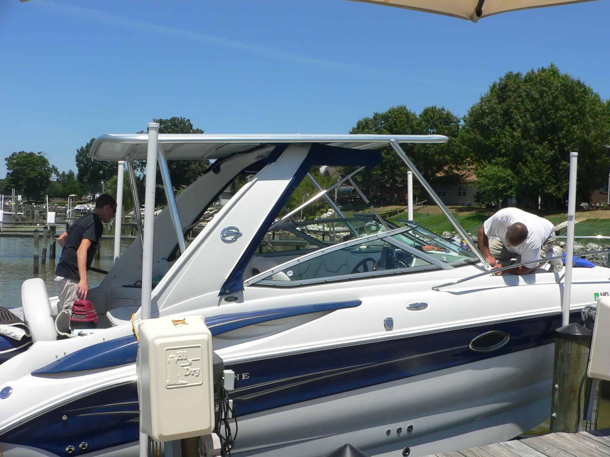 Crownline 270 CR Top 2003 image 1