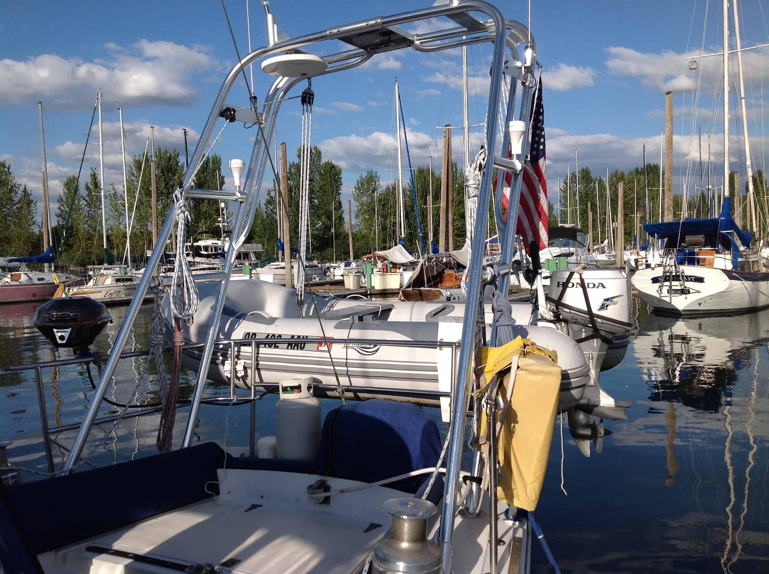 Atlantic Towers arch on a Columbia 36 sailboat, showcasing its design and installation details.