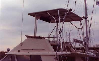 Silverton 34 Convertible Top 1984 image 1