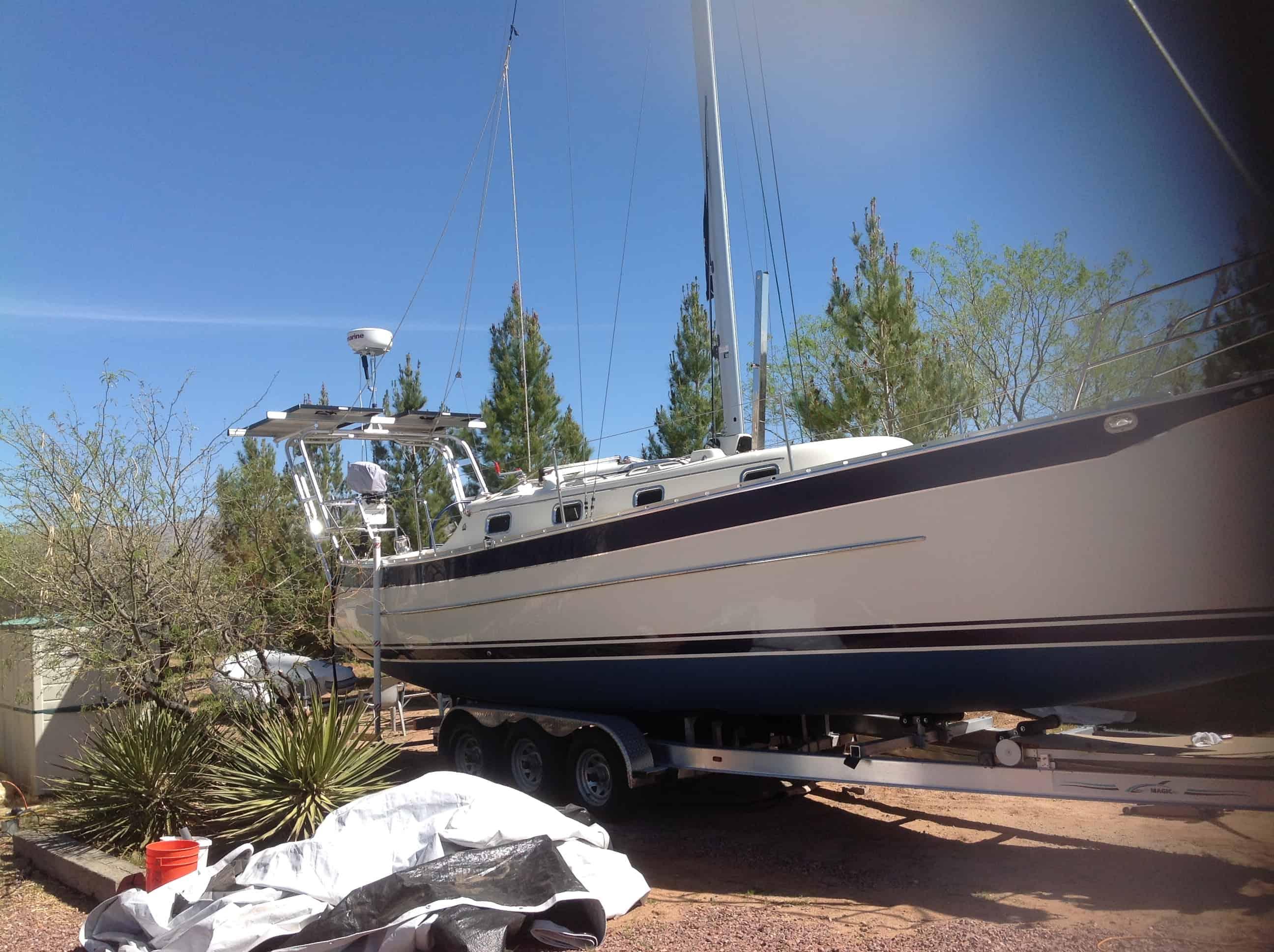 Atlantic Towers arch installed on a Hake Seaward Eagle 32 cutter, showing metal framework above the boat deck.