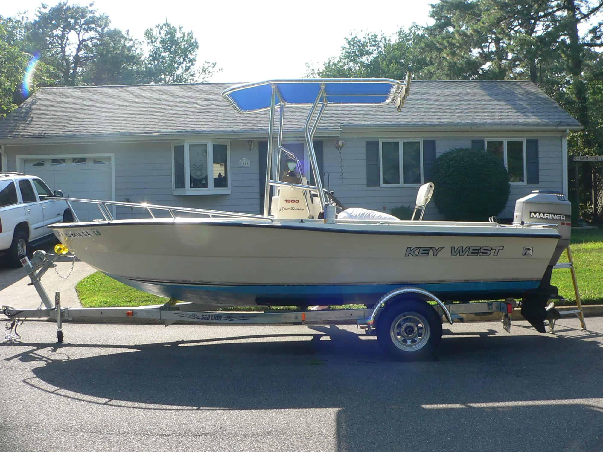 Key West 19 T-Top image 1