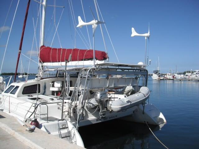 Atlantic Towers Arch installed on a Norseman 400 sloop, showing the boat's cockpit and rigging details.