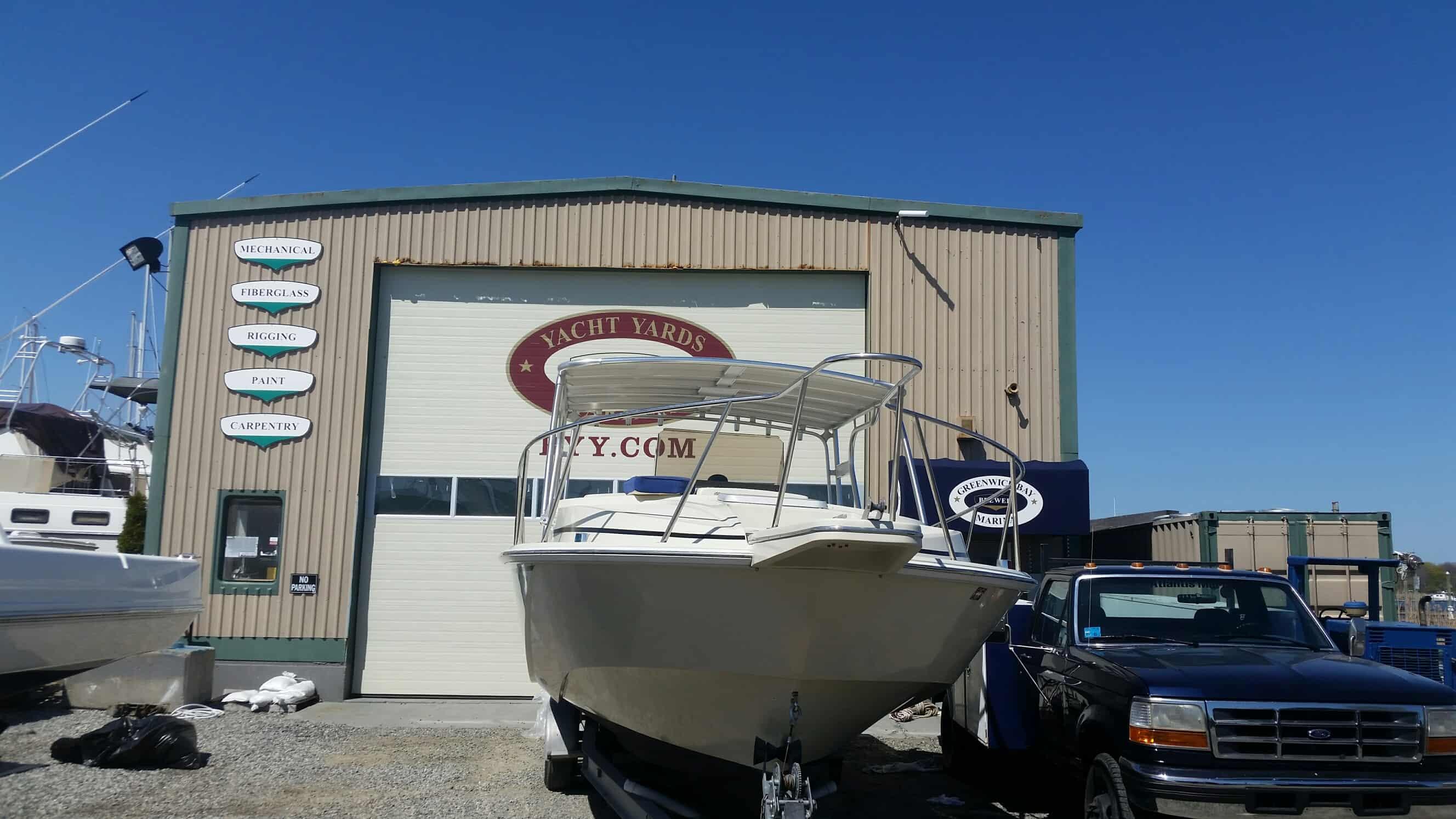 Boston Whaler Top image 1