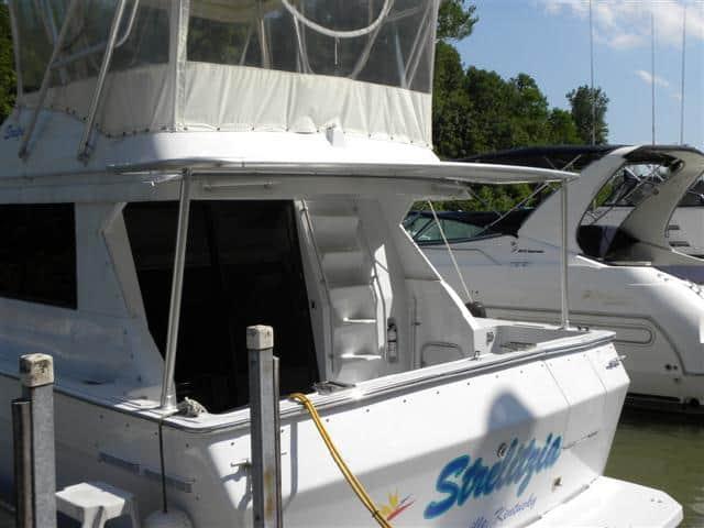 Mainship 35 Cockpit Sun Shade 1988 image 1