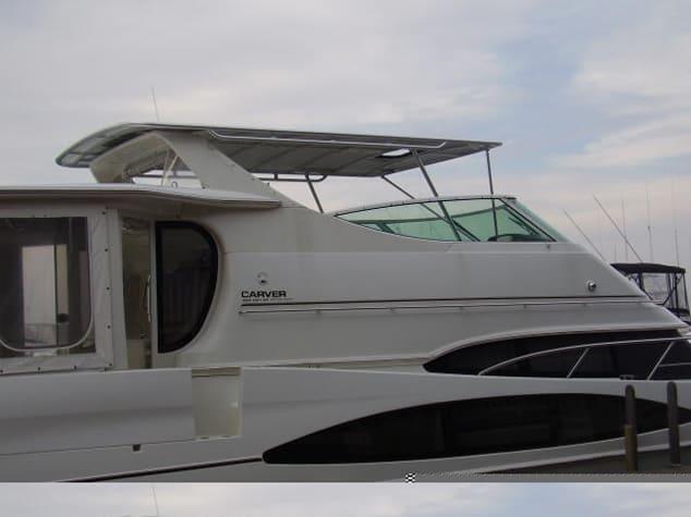 Carver 466 Motor Yacht Top 2001 image 1