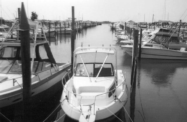 Atlantic Towers top installed on a Renken 2288 Seamaster walkaround boat.