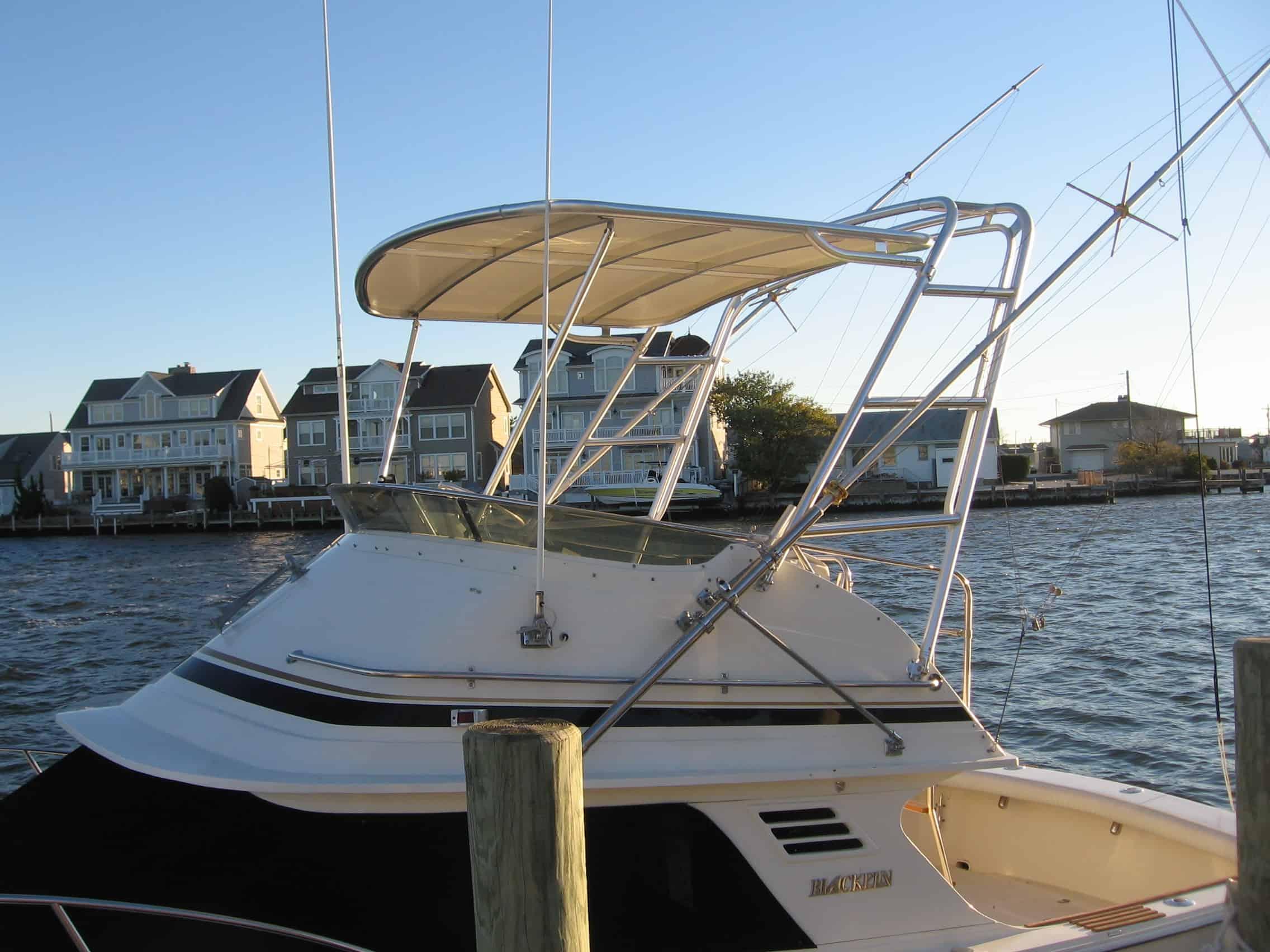 Boat image 1