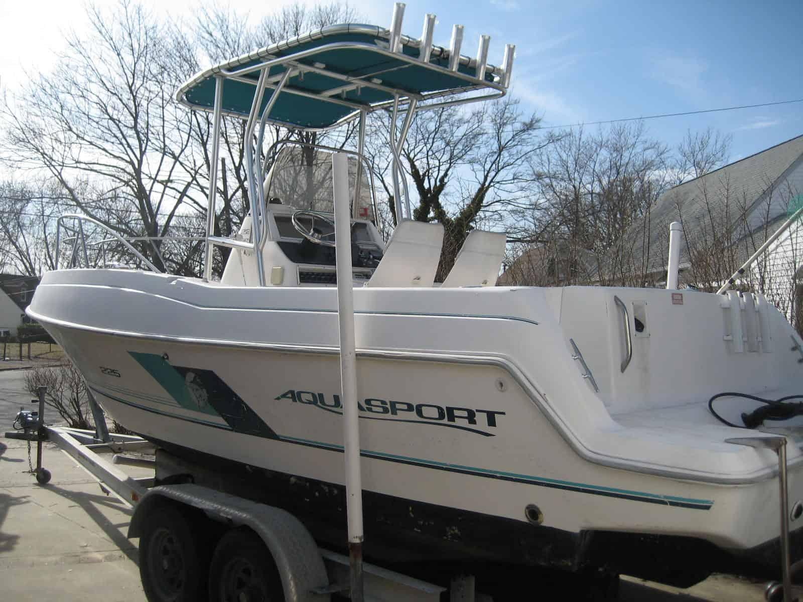 Aquasport 22 T-Top 1979 image 1
