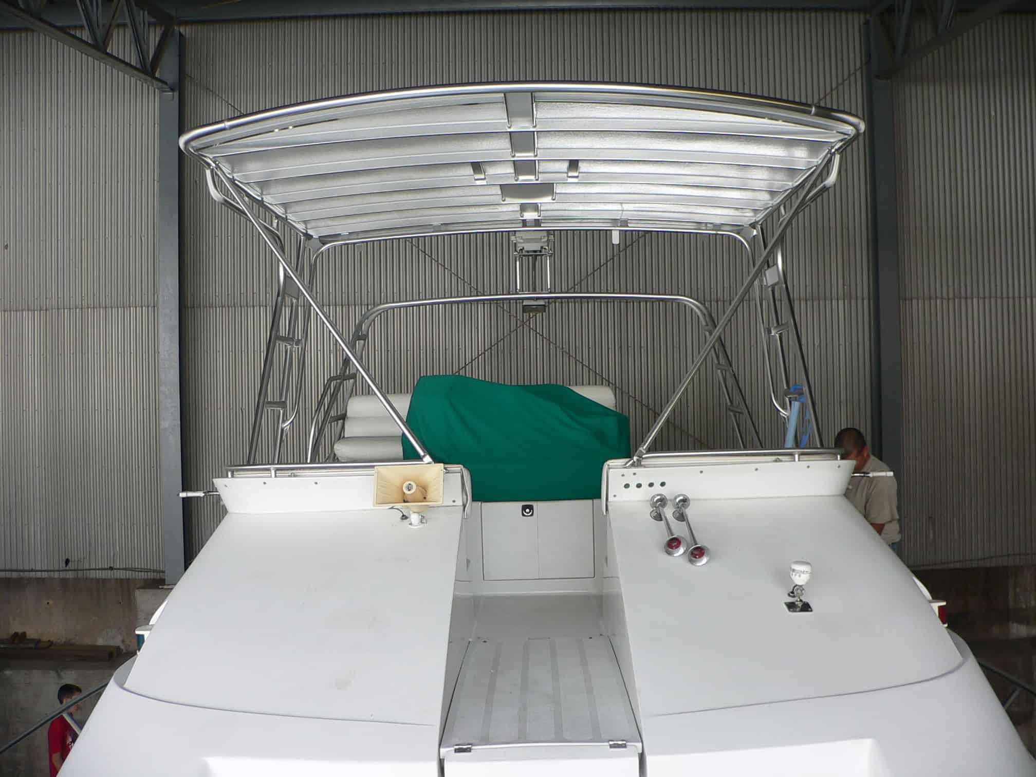 Mainship 40 Sedan Bridge Top 1993 image 1