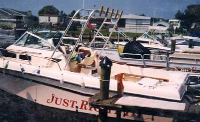 Atlantic Towers arch on a Grady White 255 Sailfish walkaround boat, showcasing a sturdy and functional design.