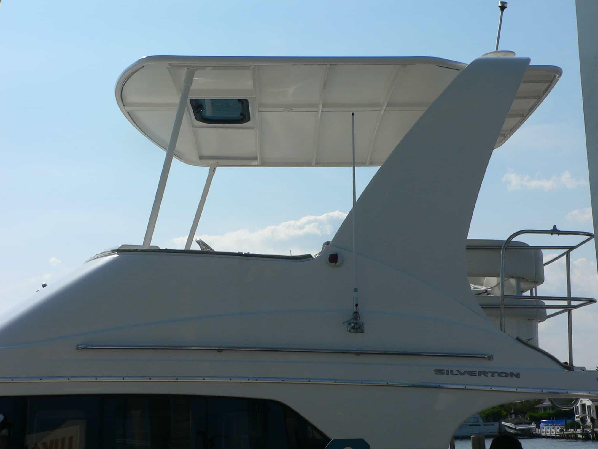 Atlantic Towers Top installed on a Silverton 34 Convertible boat with a view of the cabin and cockpit area.