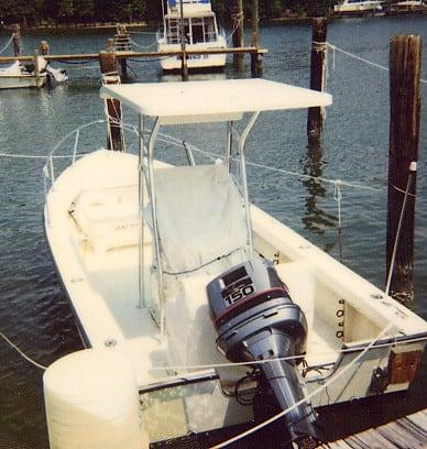 C-Hawk Center Console T-Top 1991 image 1
