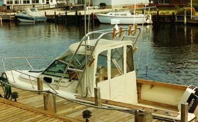 Tiara 2500 Pursuit Arch 1978 image 1