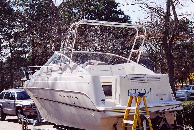 Maxum 2400 SCR Arch 1996 image 1