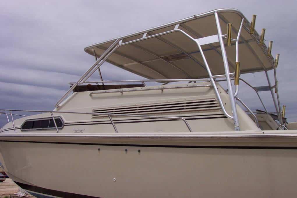 Boat image 1
