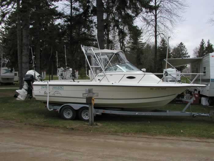 Boat image 1