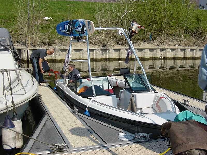 Boat image 1