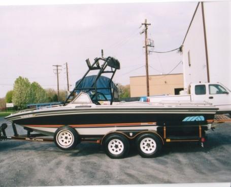Boat image 1