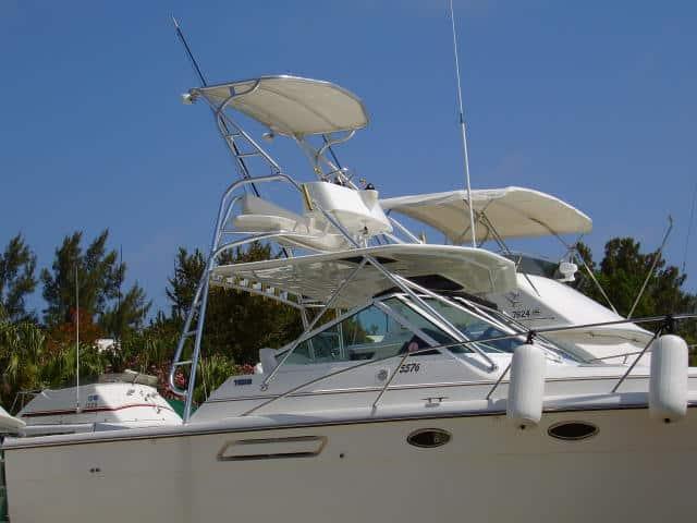 Atlantic Towers Tuna Tower installed on a Tiara 3100 Open cruiser, showcasing its elevated fishing platform.