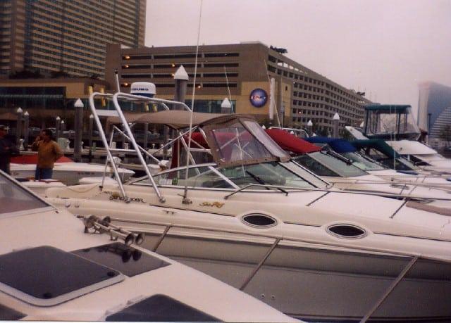 Sea Ray 260 Sundancer Arch 1999 image 1