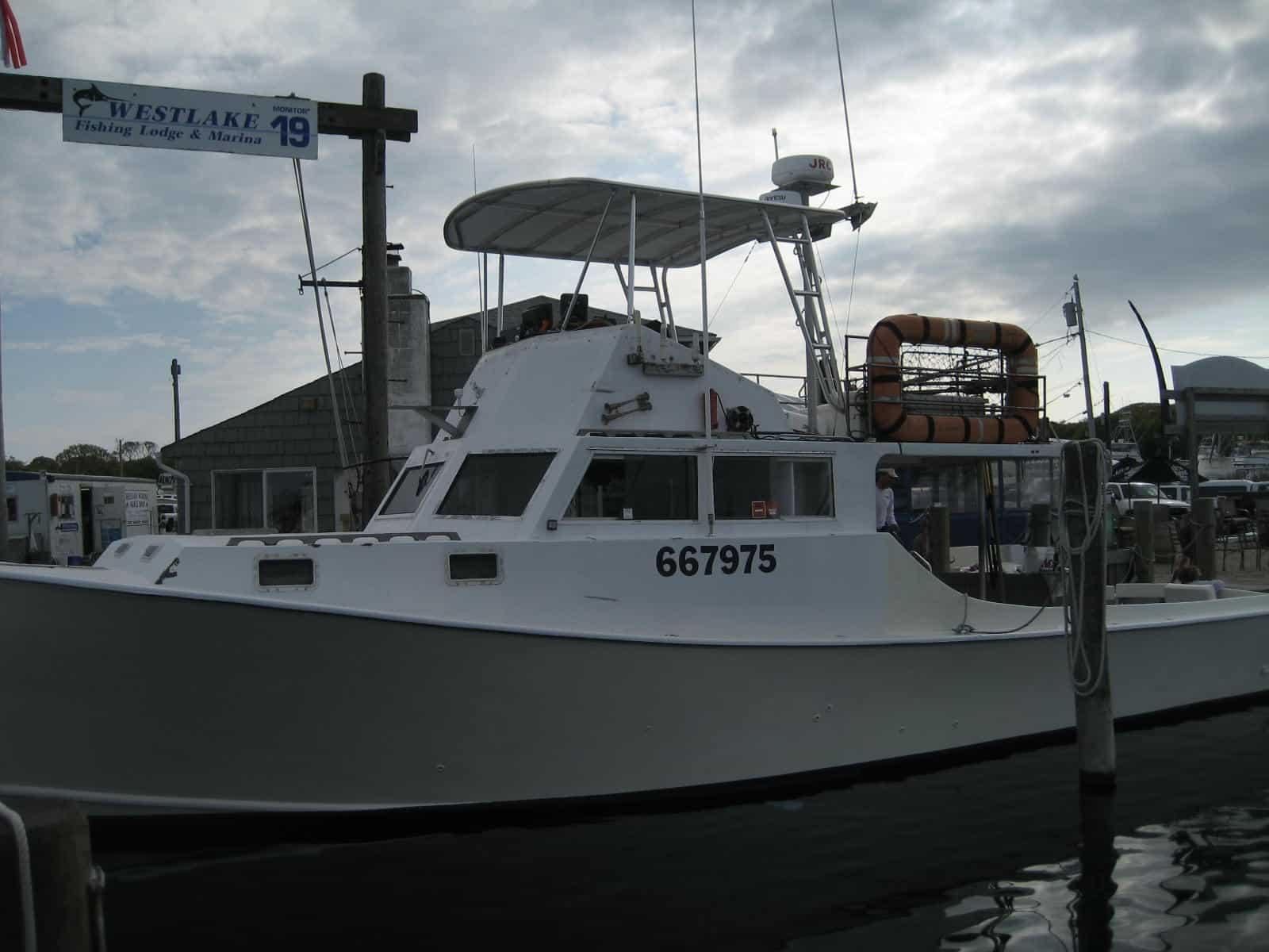 Boat image 1