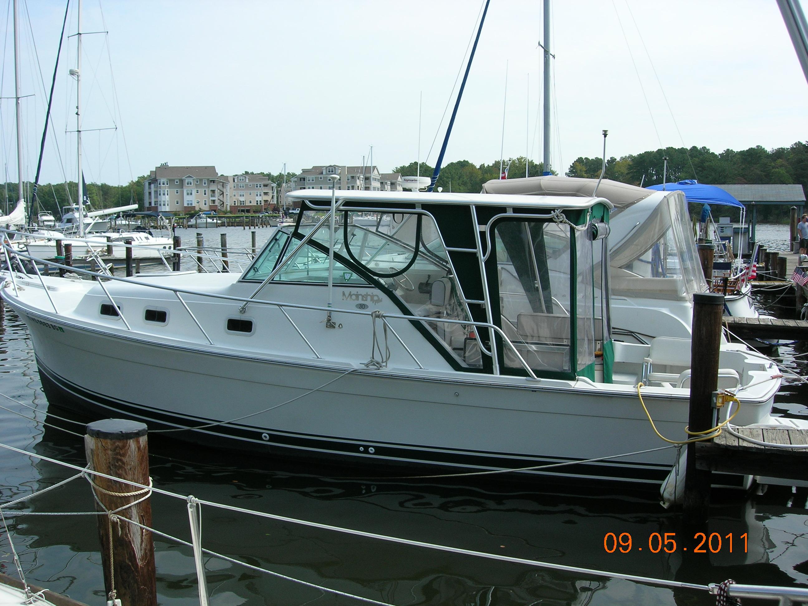Atlantic Towers Top on a Mainship 30 Pilot cruiser, showcasing its sleek design and durable construction.